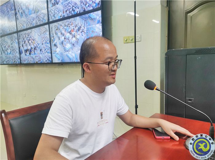 孫濤副主任在進行訓(xùn)練前的指導(dǎo).jpg 孫濤副主任在進行訓(xùn)練前的指導(dǎo).jpg