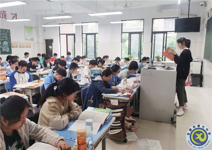 晨讀 汪鑫磊.jpg 晨讀 汪鑫磊.jpg