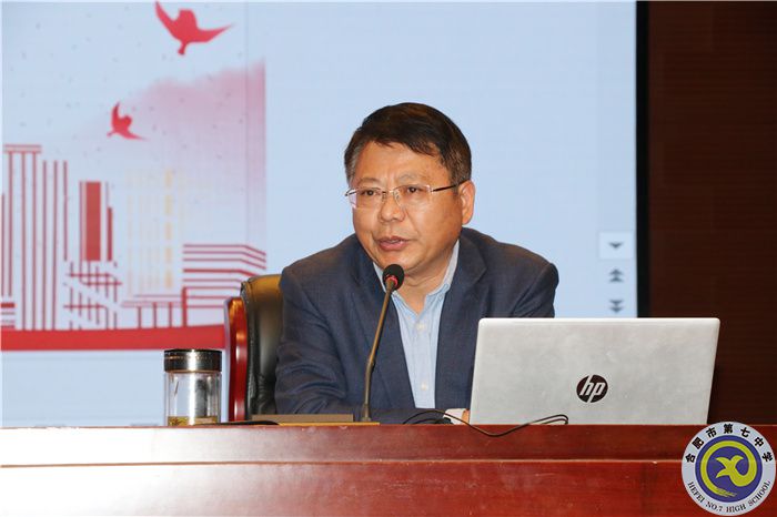 鄧校.jpg 鄧校.jpg