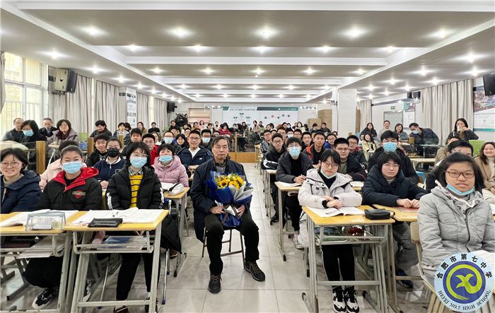 教科研處:合肥七中語文組赴合肥六中觀摩學習(圖2) 教科研處:合肥七中語文組赴合肥六中觀摩學習(圖2)