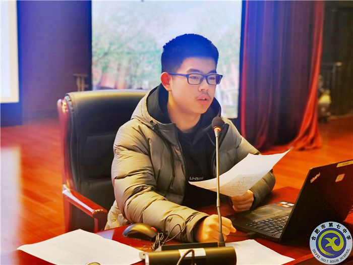 高一12班王智搏同學.jpg 高一12班王智搏同學.jpg