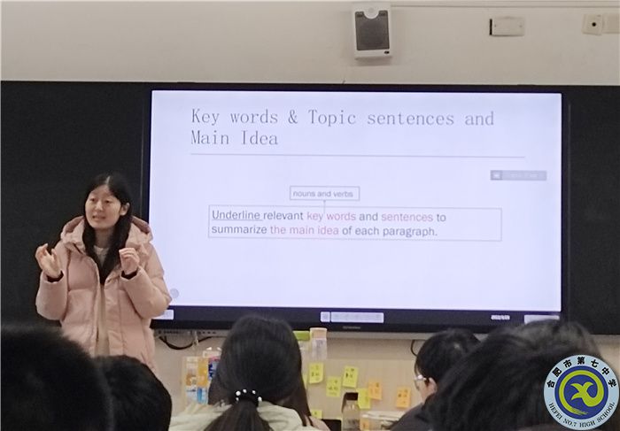 英語(yǔ)組3.jpg 英語(yǔ)組3.jpg