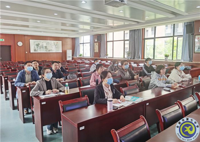 數(shù)學(xué)組1.jpg 數(shù)學(xué)組1.jpg