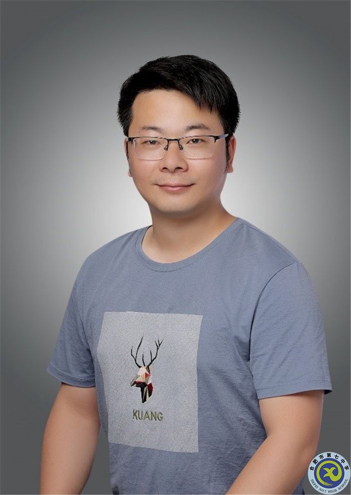 姜睿.jpg 姜睿.jpg