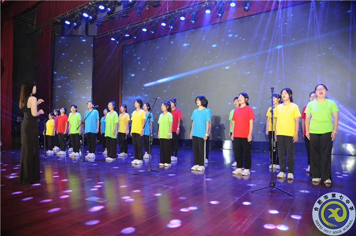 合唱團(tuán)2.jpg 合唱團(tuán)2.jpg