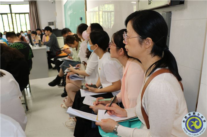 肥七中承辦合肥市高中技術(shù)新課程教學(xué)研討活動(圖4) 肥七中承辦合肥市高中技術(shù)新課程教學(xué)研討活動(圖4)