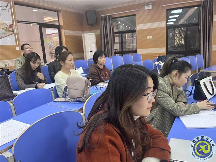 熱愛土地，執(zhí)著種菜——《鄉(xiāng)土中國(guó)》導(dǎo)讀課帶你理解鄉(xiāng)土情懷(圖5)