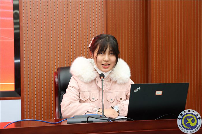 陳諾同學(xué).jpg 陳諾同學(xué).jpg