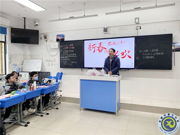 劉校.jpg 劉校.jpg