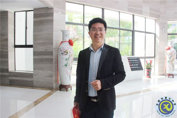 童有彩老師.jpg 童有彩老師.jpg