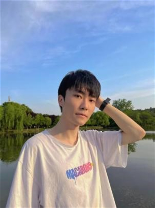 劉雯豪.jpg 劉雯豪.jpg