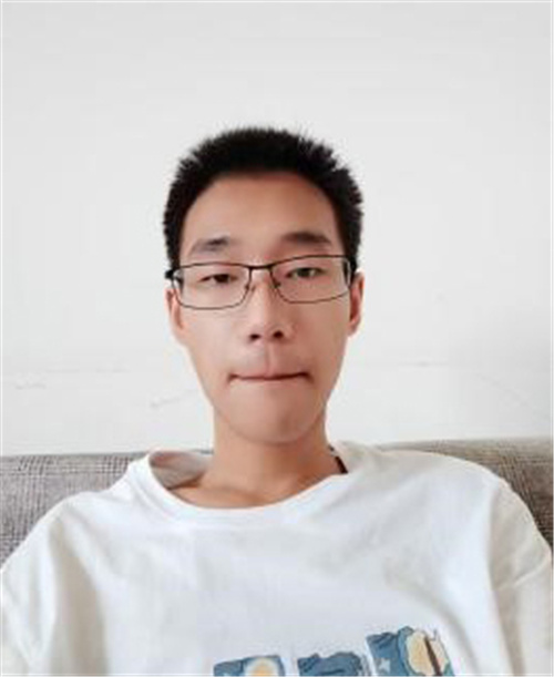 李想.jpg 李想.jpg