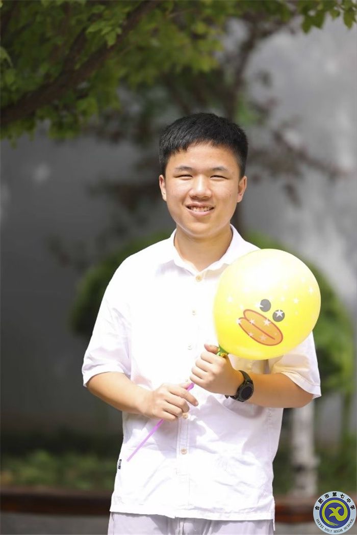 吳俁旸.jpg 吳俁旸.jpg