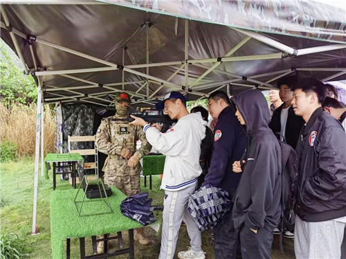 李毅同.jpg 李毅同.jpg