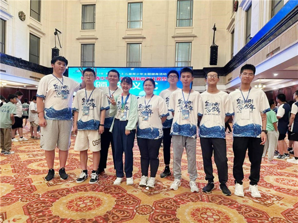 合肥七中學子航天模型比賽又獲省獎(圖2) 合肥七中學子航天模型比賽又獲省獎(圖2)