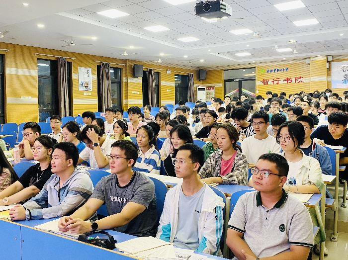 合肥七中高二年級學生會例會(圖1)