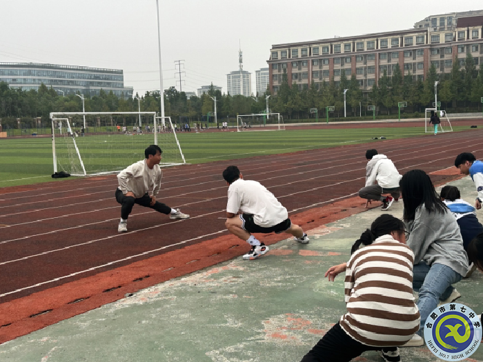 朱一凡.png 朱一凡.png