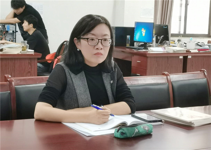 唐麗霞.jpg 唐麗霞.jpg