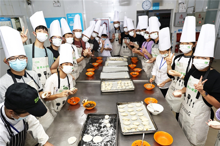 從“五育并舉”到“融合共生”！合肥七中榮獲“五育融合學(xué)?！狈Q號(hào)(圖10)