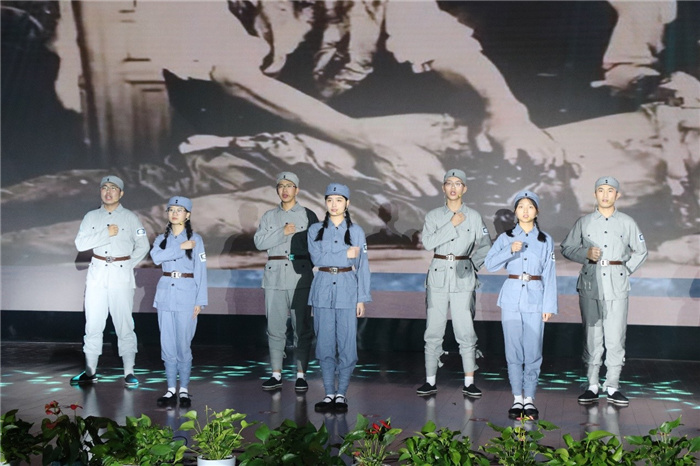 從“五育并舉”到“融合共生”！合肥七中榮獲“五育融合學(xué)校”稱號(hào)(圖2)