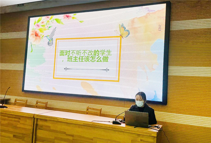 陳芃芃.jpg 陳芃芃.jpg