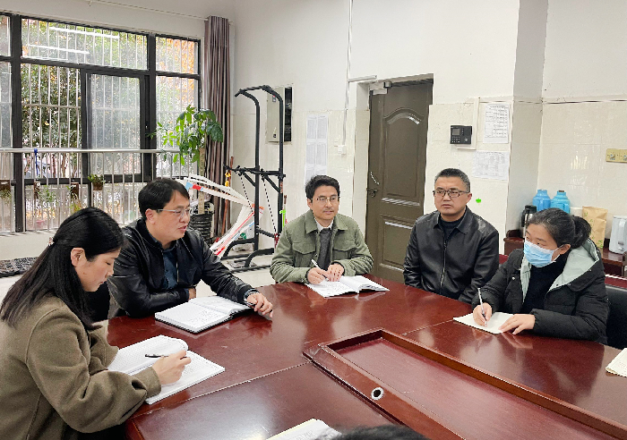 合肥七中高二年級(jí)召開學(xué)科組長(zhǎng)、組團(tuán)長(zhǎng)聯(lián)席會(huì)議(圖2)