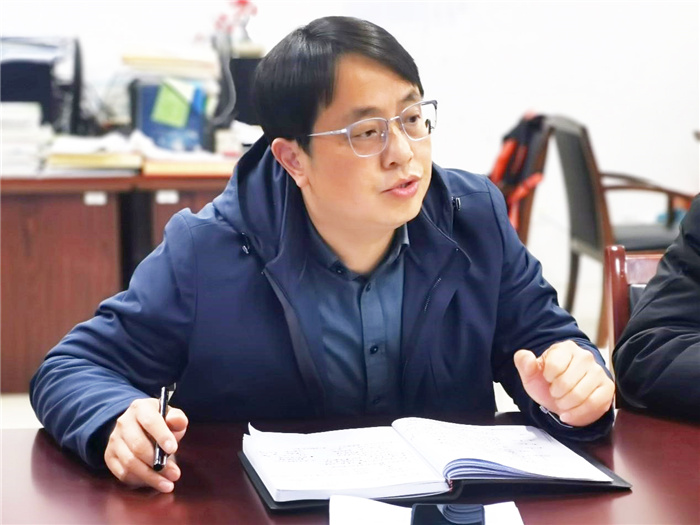 劉先群.jpg 劉先群.jpg