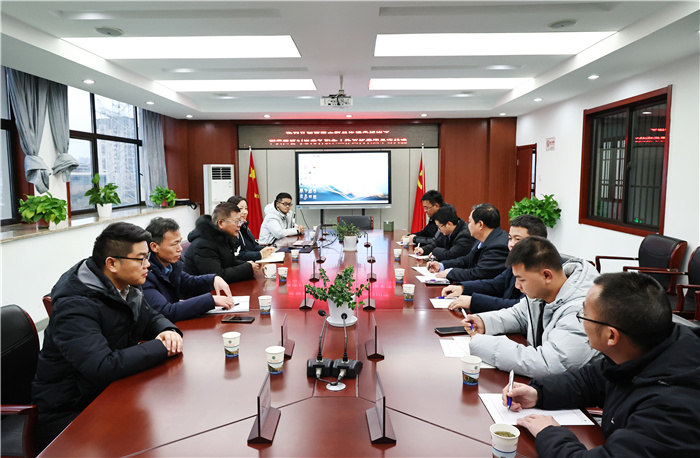 貴州關嶺縣民族高級中學蒞臨合肥七中參觀考察(圖4)