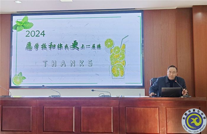 梁昌波.jpg 梁昌波.jpg