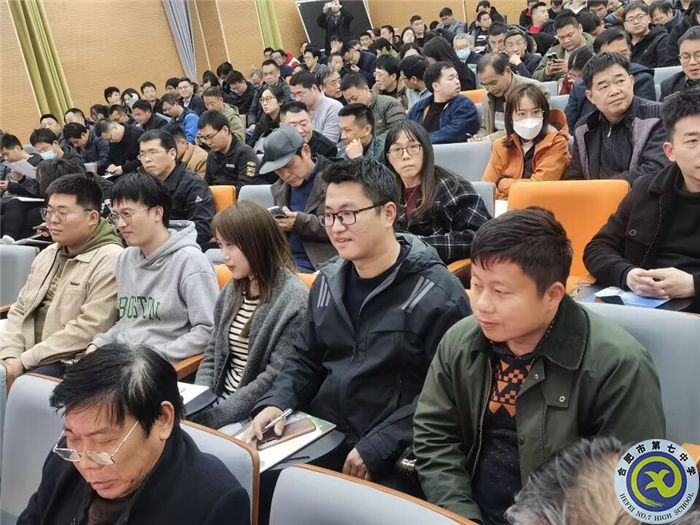 物理2.jpg 物理2.jpg