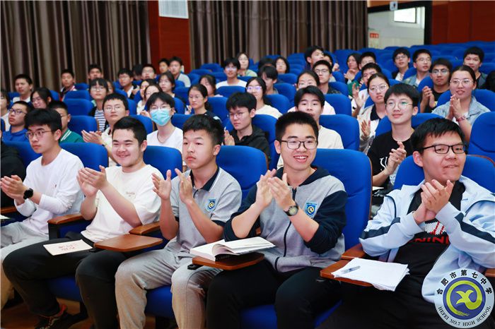 法醫(yī)秦明陪你讀書！合肥七中世界讀書日無限精彩！(圖5)