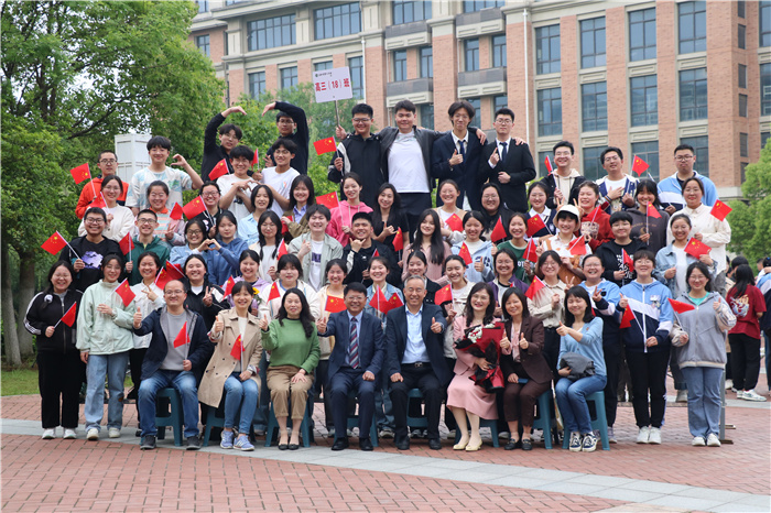 合肥七中2024屆高三年級(jí)畢業(yè)照拍攝暨減壓活動(dòng)(圖3)