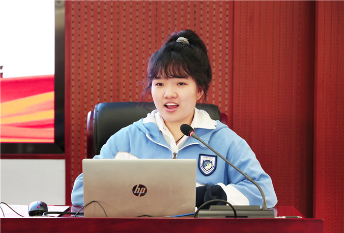 合肥七中第二十二期業(yè)余黨校圓滿結(jié)業(yè)(圖4) 合肥七中第二十二期業(yè)余黨校圓滿結(jié)業(yè)(圖4)