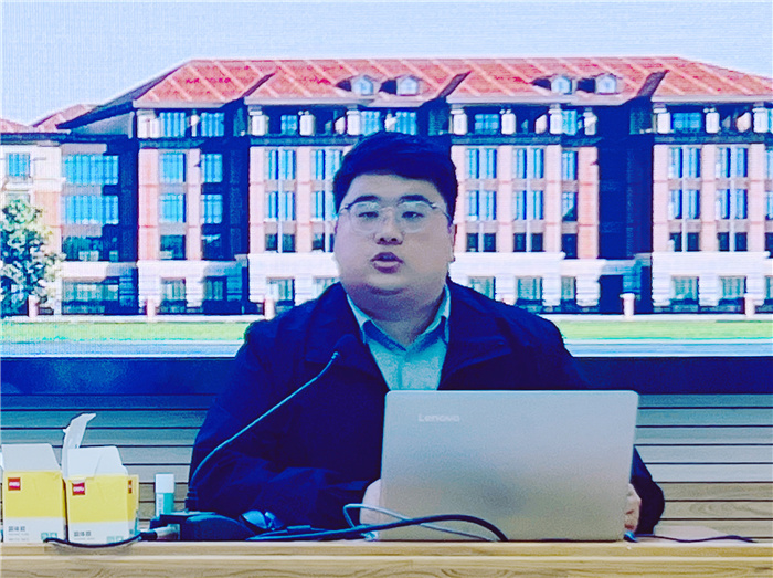 合肥七中高一年級召開第二學(xué)期期中學(xué)情分析會(圖1) 合肥七中高一年級召開第二學(xué)期期中學(xué)情分析會(圖1)