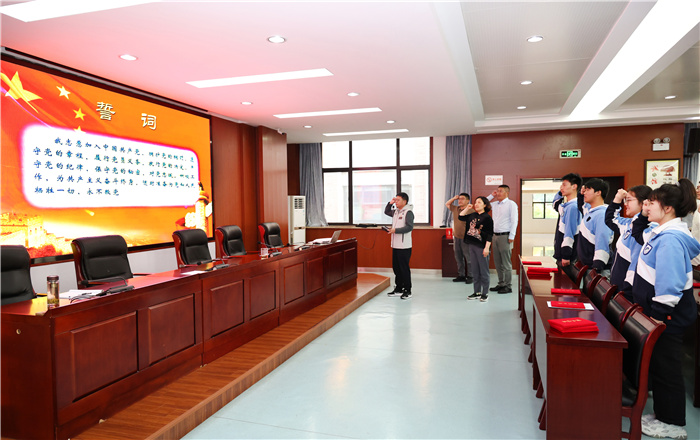 合肥七中第二十二期業(yè)余黨校圓滿結(jié)業(yè)(圖9) 合肥七中第二十二期業(yè)余黨校圓滿結(jié)業(yè)(圖9)