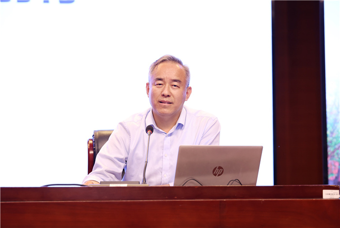 合肥七中召開全體教職工大會暨期中教育教學檢查反饋會(圖5) 合肥七中召開全體教職工大會暨期中教育教學檢查反饋會(圖5)