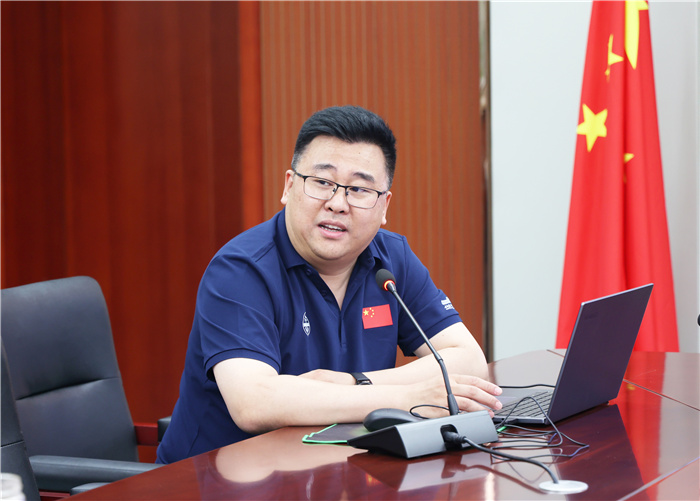 哈爾濱工程大學向合肥七中授牌“優(yōu)秀生源基地”(圖3) 哈爾濱工程大學向合肥七中授牌“優(yōu)秀生源基地”(圖3)