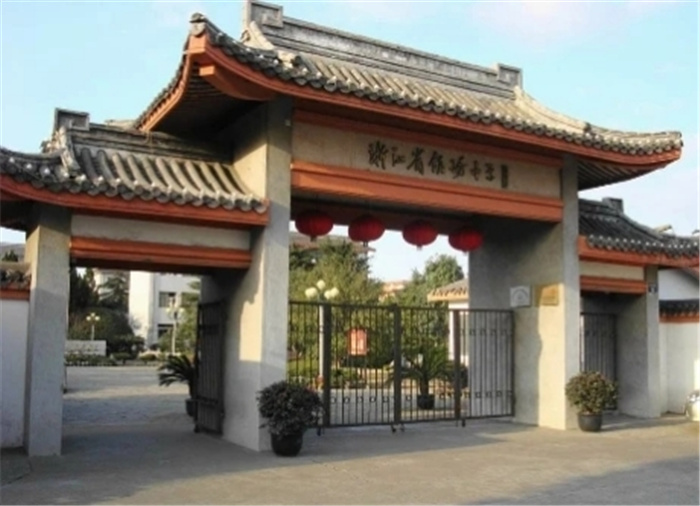 “主動(dòng)融入長(zhǎng)三角，合肥七中這樣做”之六： 打造“可敬、可親、可愛”的團(tuán)組織(圖1)