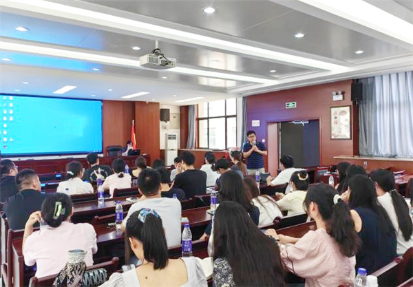 合肥七中2024年暑期青年教師培訓實錄(三)(圖3) 合肥七中2024年暑期青年教師培訓實錄(三)(圖3)