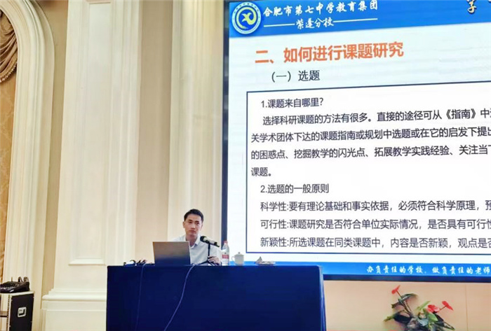 陳春.jpg 陳春.jpg