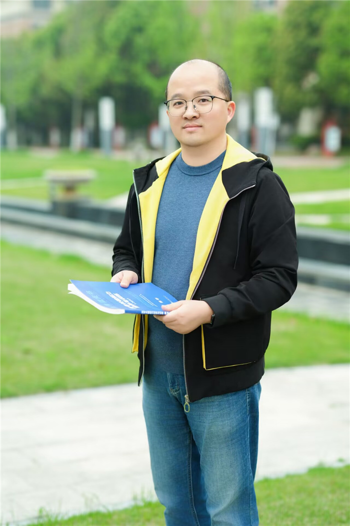 孫濤.jpg 孫濤.jpg