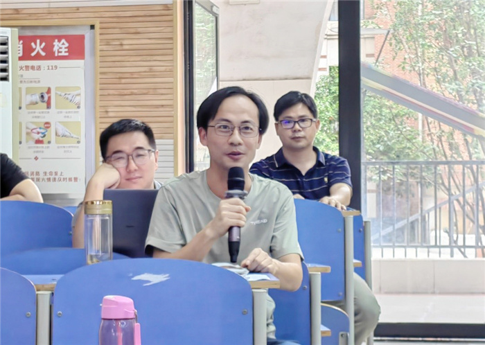 高明.jpg 高明.jpg