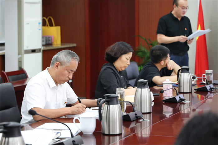 合肥七中黨委開展2024年第八次中心組理論學(xué)習(xí)(圖3) 合肥七中黨委開展2024年第八次中心組理論學(xué)習(xí)(圖3)