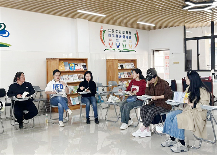 家長讀書會2.jpg 家長讀書會2.jpg