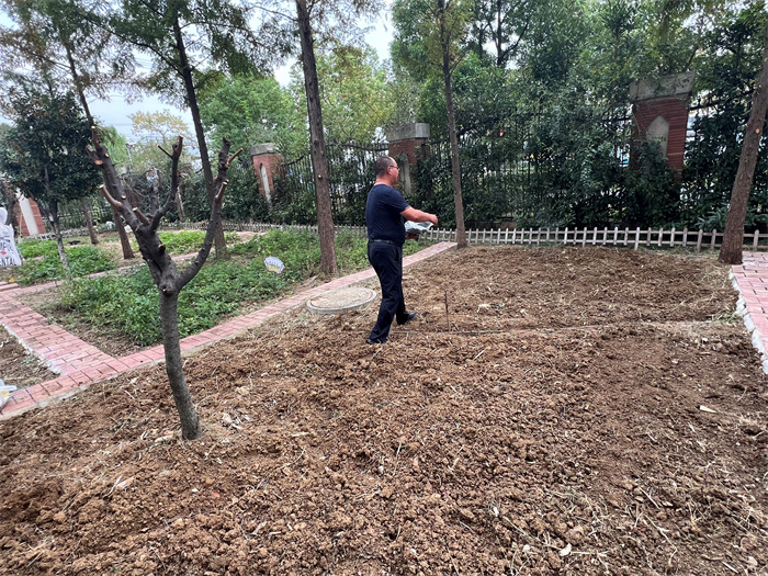 記合肥七中高二年級勞動教育實(shí)踐(圖2) 記合肥七中高二年級勞動教育實(shí)踐(圖2)