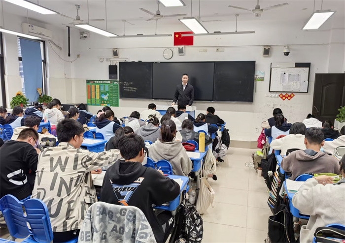 高二歷史學(xué)科特色活動(dòng)宣傳2.jpg 高二歷史學(xué)科特色活動(dòng)宣傳2.jpg