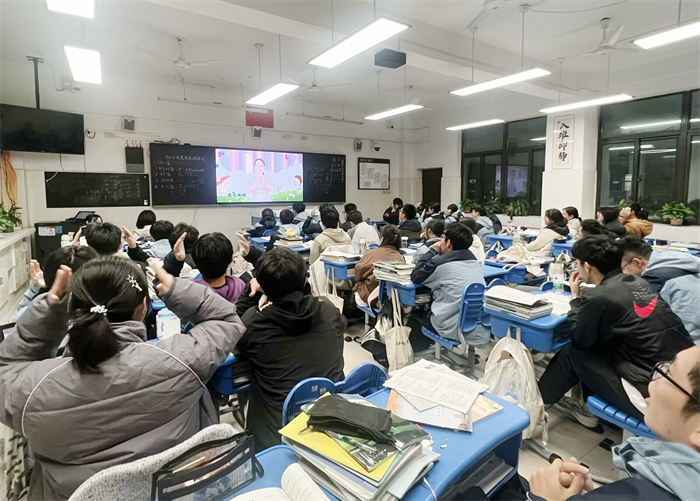 心理健康校會(huì)課5.png 心理健康校會(huì)課5.png