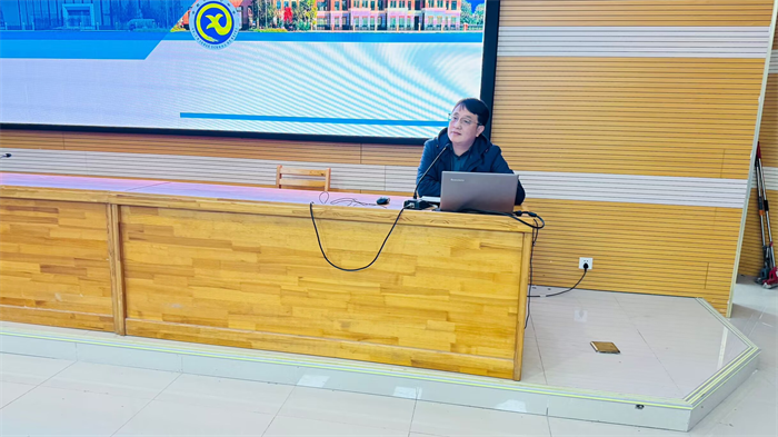 劉先群.png 劉先群.png