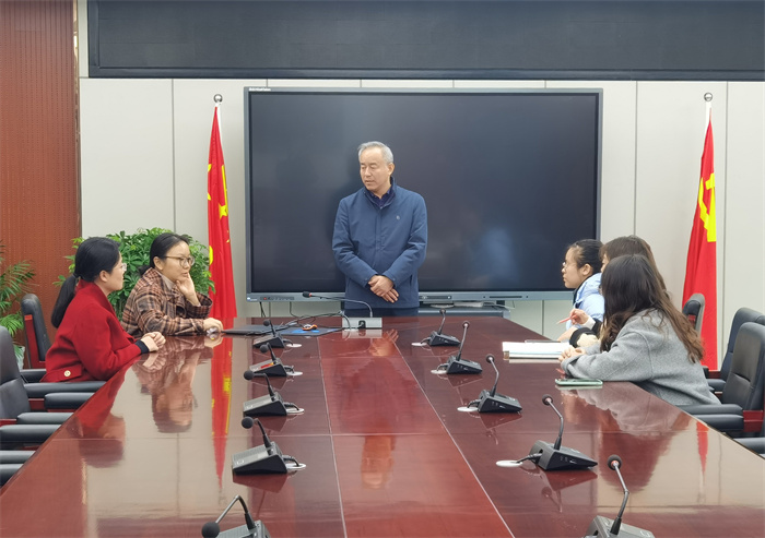 合肥七中在合肥市首屆思政教學(xué)比賽中榮獲佳績(圖4) 合肥七中在合肥市首屆思政教學(xué)比賽中榮獲佳績(圖4)