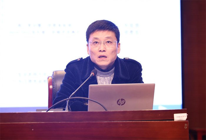 合肥七中召開2024-2025學(xué)年第一學(xué)期第二次全體教職工大會(圖3)